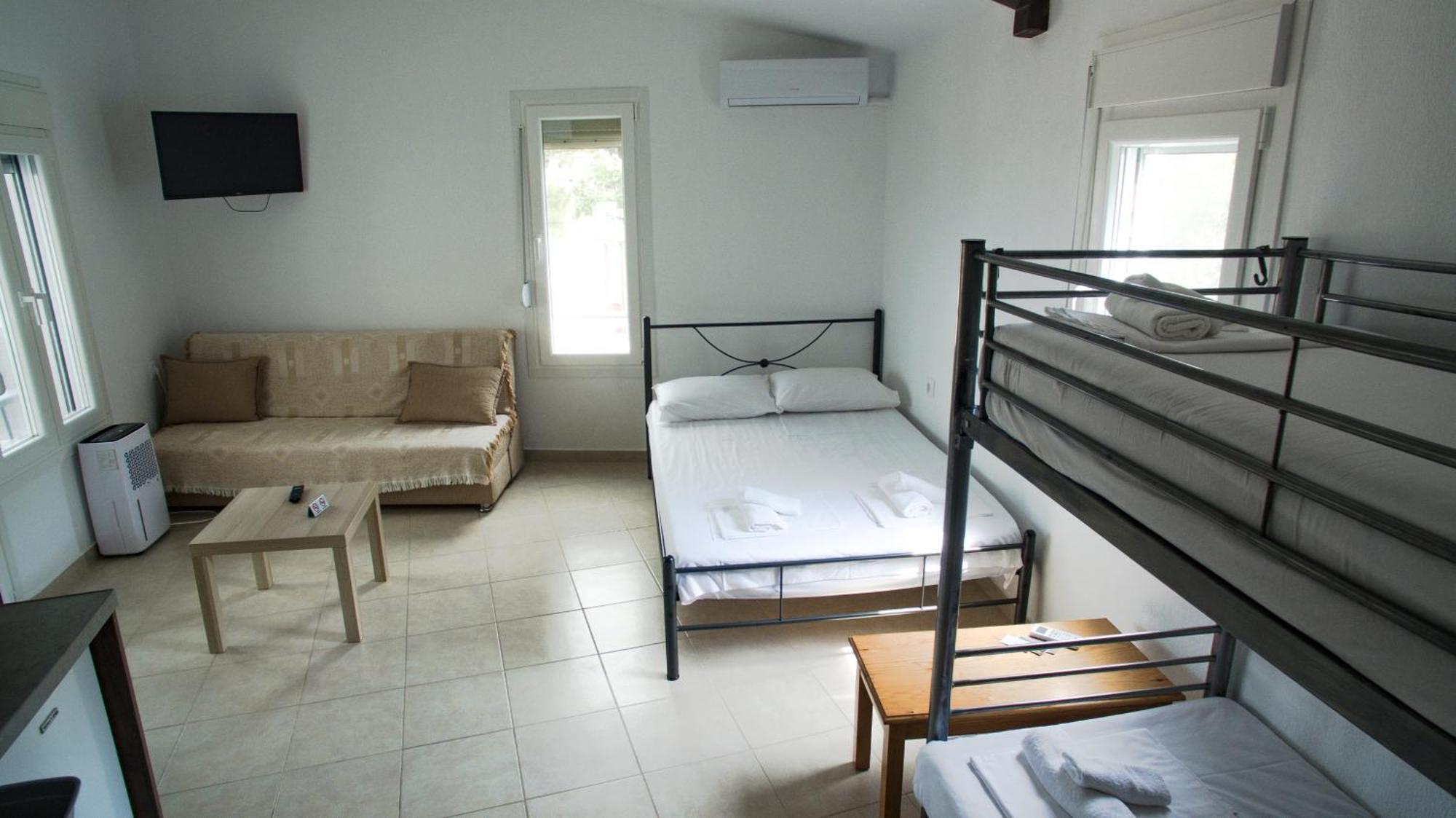 Stavros Lay In Aparthotel Ano Stavros Rom bilde